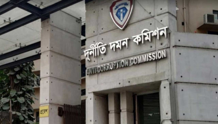 ‘নগদ’ কার্যালয়ে ‍দুদকের অভিযান