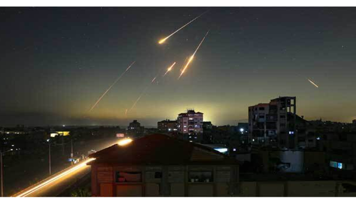 যুদ্ধবিরতির মাঝেই ফের ইরান-ইসরায়েল সংঘাতে