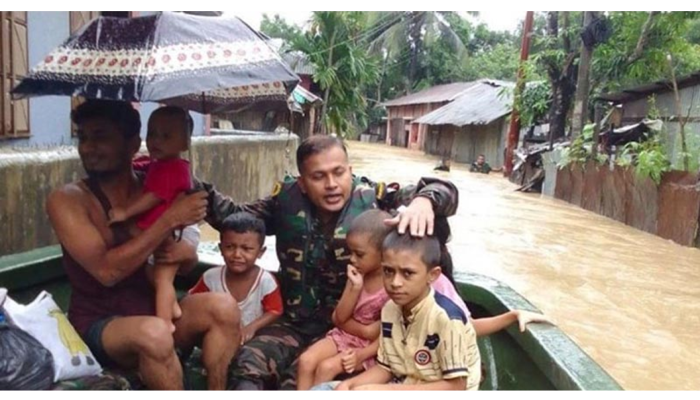 ফেনীতে ভয়াবহ বন্যা: প্লাবিত শতাধিক গ্রাম, পানিবন্দি দেড় লাখ মানুষ