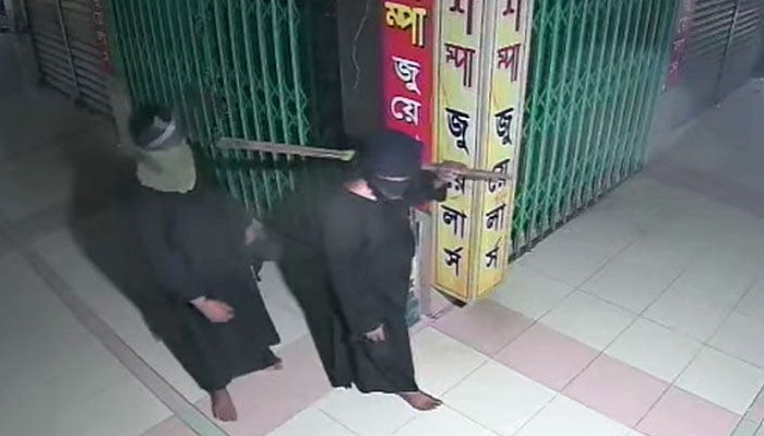 মালিবাগে দোকানের তালা ভেঙে ৫০০ ভরি স্বর্ণালংকার চুরি