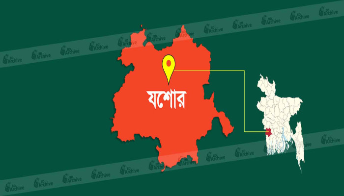 যশোরে আওয়ামীলীগ এমপি’র জমি চাষ করছে ‘বিএনপি কর্মীরা’