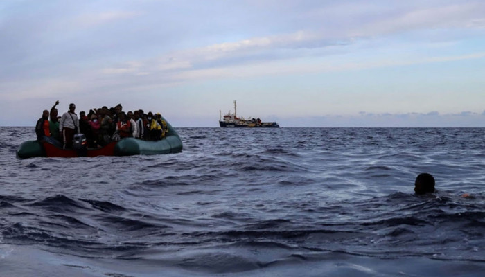 তুরস্কে  উপকূলে অভিবাসনপ্রত্যাশীদের বহনকারী  নৌকা ডুবে  অন্তত ১৪ জনের প্রাণহানী