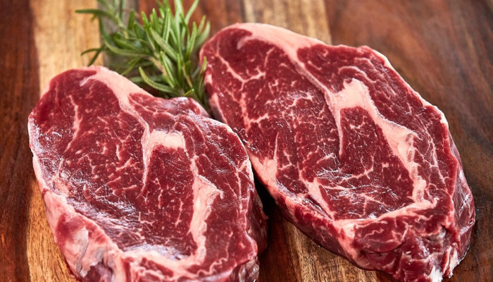 আমরিকায় গরুর মাংসের দাম বৃদ্ধিতে তদন্ত করতে নির্দেশ ট্রাম্পের!