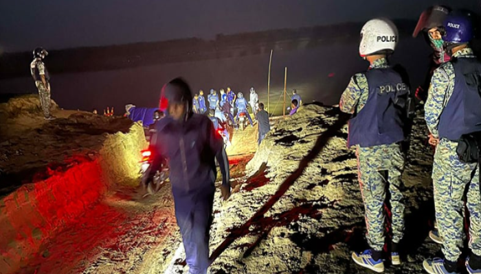 কাকন বাহিনীর বিরুদ্ধে অভিযান  ‘অপারেশন ফার্স্ট লাইট’!