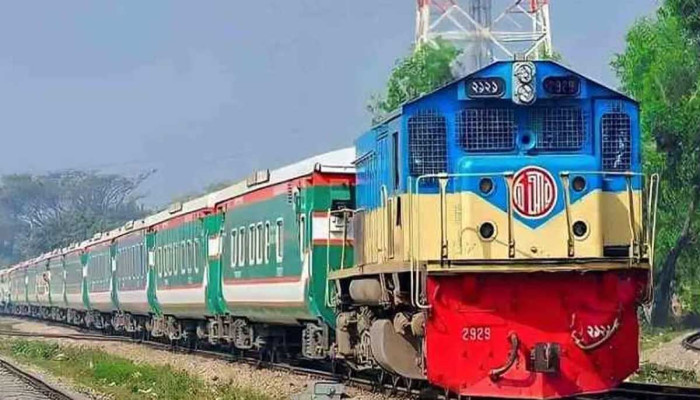 ২০ ডিসেম্বর থেকে পূর্বাঞ্চলে  বাড়ছে ট্রেনের ভাড়া!