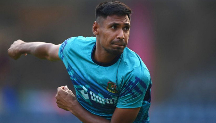 ৯ কোটি ২০লাখ টাকায় কেকেআর’এ মুস্তাফিজ!