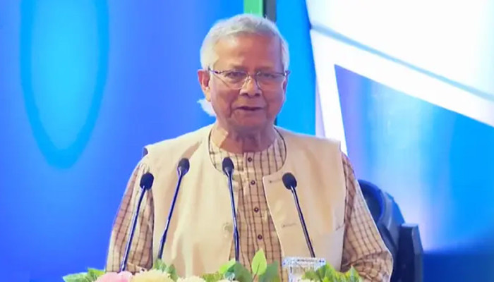 শ্রমশক্তি রপ্তানির ক্ষেত্রে দালাল চক্র সবচেয়ে বড় বাধা: প্রধান উপদেষ্টা