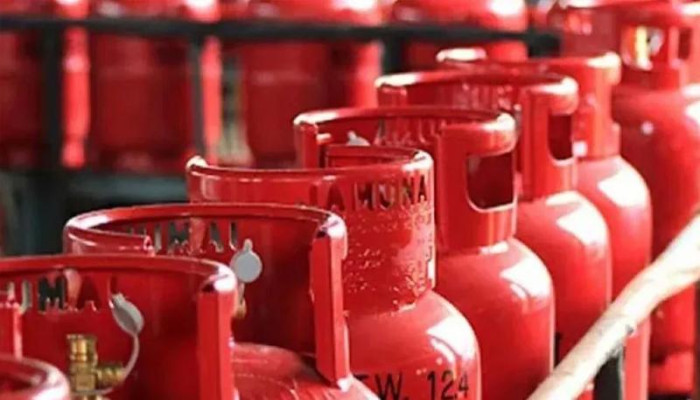 ​আজ থেকে সারা দেশে এলপিজি সিলিন্ডার বিক্রি বন্ধ!