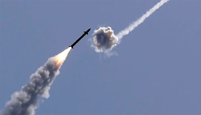 ইসরাইলে পাল্টা মিসাইল হামলা চালিয়েছে ইরান!